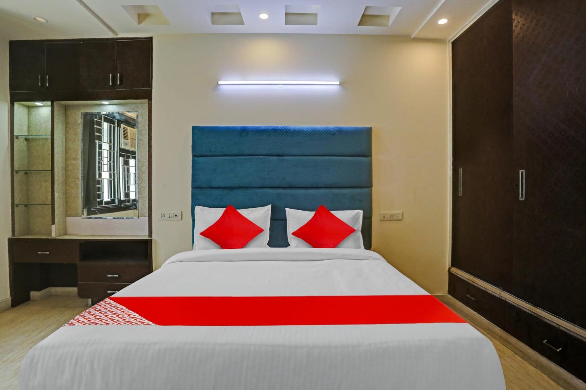 Hotel O Golden Key Inn Punjabi Bagh Nova Deli Exterior foto