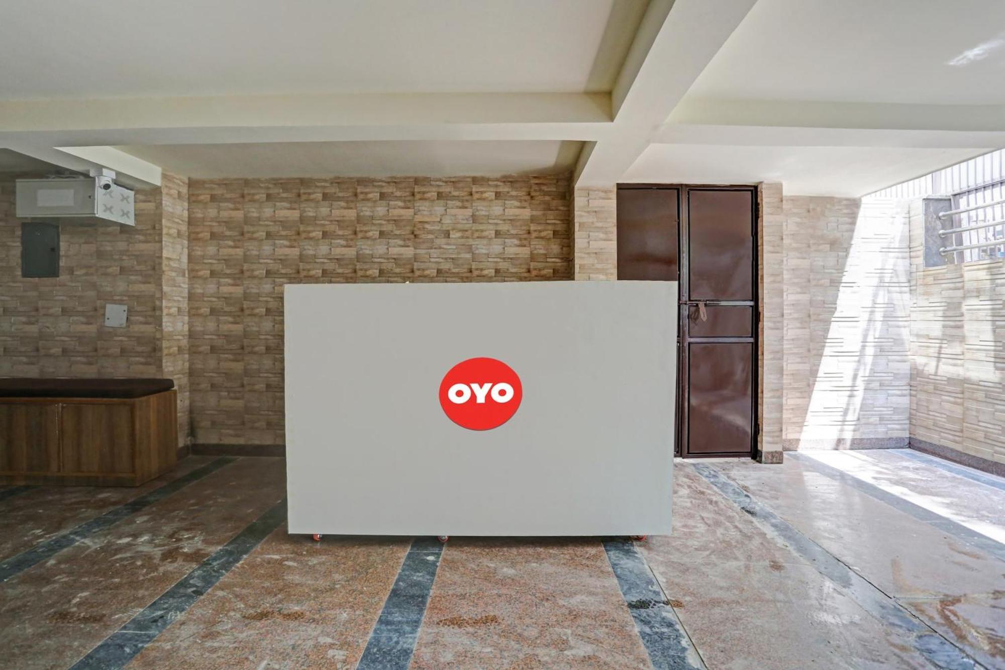Hotel O Golden Key Inn Punjabi Bagh Nova Deli Exterior foto