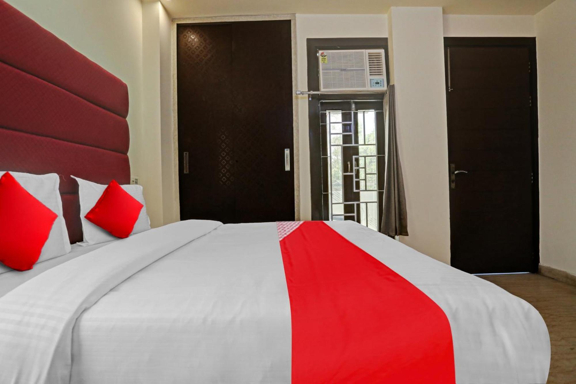 Hotel O Golden Key Inn Punjabi Bagh Nova Deli Exterior foto